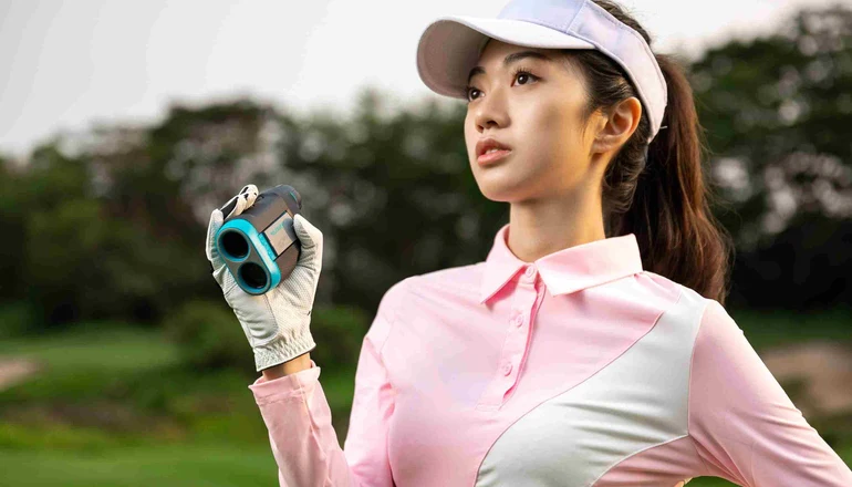 Take Your Golfing Skills to the Next Level with These Tips about Rangefinders