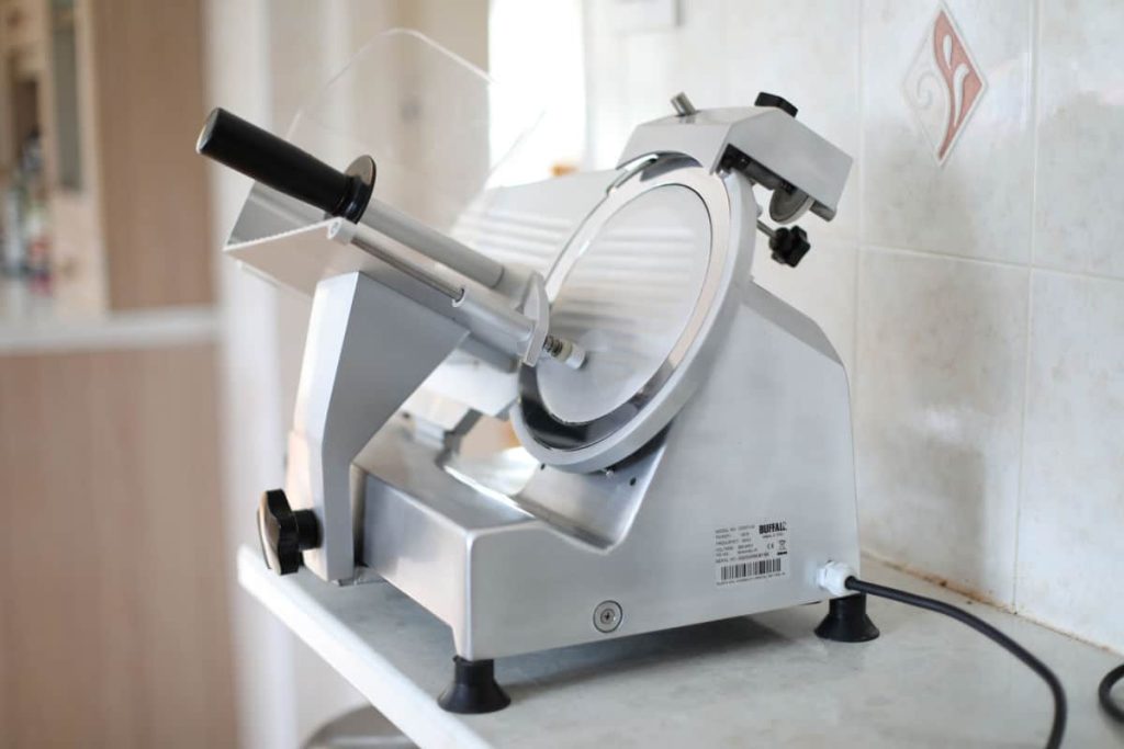 Some deep-down facts about meat slicers